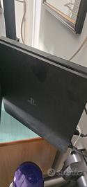 Playstation 4 slim +giochi+Joypad