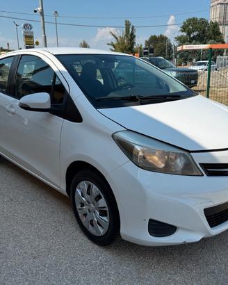 Toyota Yaris 1.0 5 porte Van IVA ESCLUSA