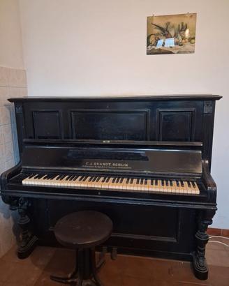 Pianoforte verticale C.J. QUANDT BERLIN 