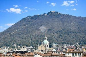 2 LOCALI A COMO