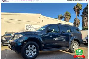 NISSAN Pathfinder 2.5 dCi SE