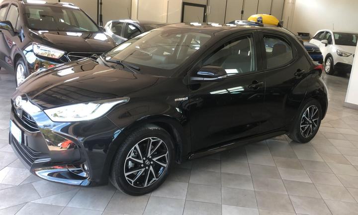 Toyota Yaris 1.5 Hybrid 5 porte Trend