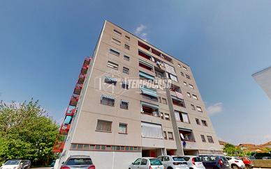 5 LOCALI AL SETTIMO ED ULTIMO PIANO!