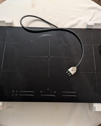 Piastra a induzione Hoover a 5 fuochi