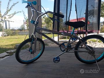 Bicicletta BMX