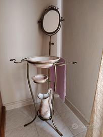 Catino in ferro battuto