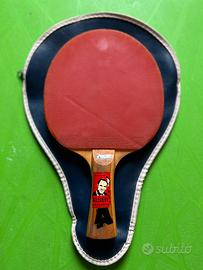 Racchetta Stiga Hans Alser vintage con custodia.