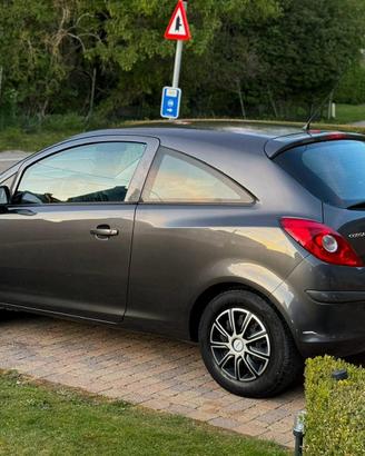 Opel Corsa Ecoflex 111 Diesel 1.3