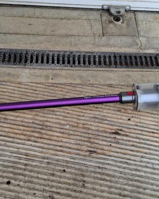 Aspirapolvere Dyson V11