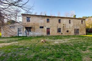 Rustico / Casale di 425 m² con più di 5 locali e b
