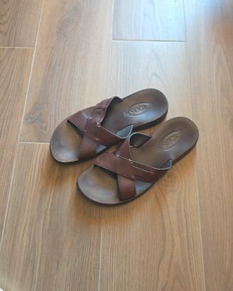 Sandali in pelle Tod's taglia 7.5 UK (41.5 EU)