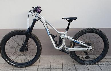 Scott Ransom 400 24 pollici enduro full suspended
