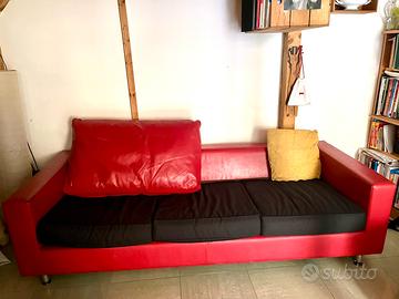 Divano tre posti Poltrone e Sofà