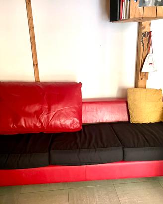 Divano tre posti Poltrone e Sofà