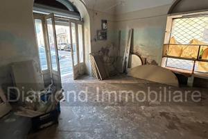 Bottega 85mq ad Acireale