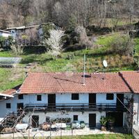 CASA SEMINDIPENDENTE A SANFRONT
