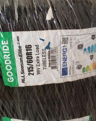 Pneumatici 215/60 r16