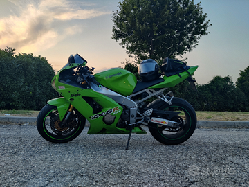 Kawasaki ninja zx6r 636 2003