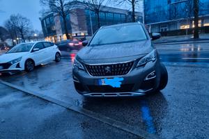 peugeot 3008 benzina