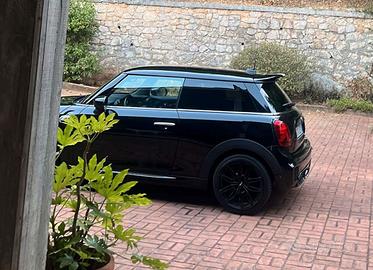 MINI cooper s (F56)