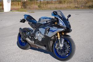 Yamaha R1M 2016