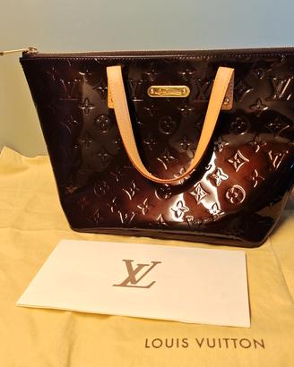 Borsa donna Louis Vuitton Bellevue vernice Amarant