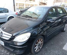 Mercedes - Benz B200 - 2008