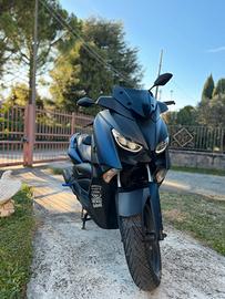 Yamaha Xmax 125