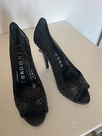 Scarpe con tacco nere John Richmond