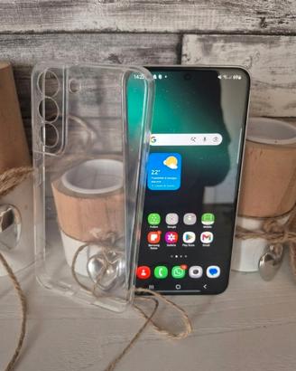 Samsung Galaxy S22 256GB 8GB RAM + Cover OMAGGIO