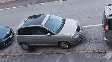 lancia ypsilon 1.3 multijet 
