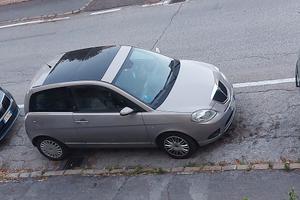 lancia ypsilon 1.3 multijet 