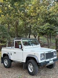 Land Rover Defender 90 TDI 200