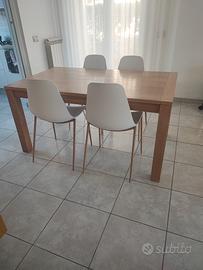 tavolo in rovere naturale 