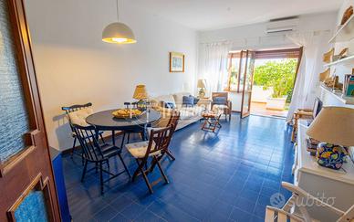 LUMINOSO PIANO TERRA