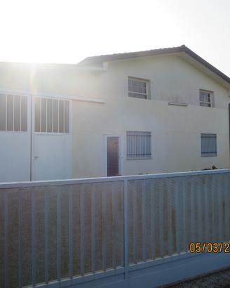 Capannone opificio magazzino