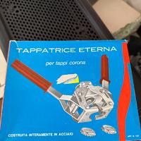 Tappatrice per tappi corona
