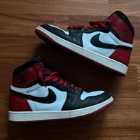 AIR JORDAN 1 RETRO HIGH OG "BLACK TOE"