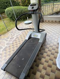 Tapis roulant Technogym