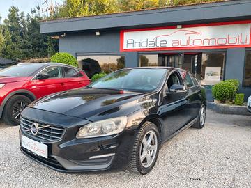 Volvo V60 D3 Geartronic Momentum