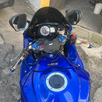Suzuki gsx r600 k9