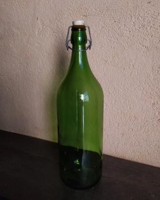 BOTTIGLIONI VINO