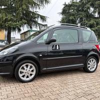 Peugeot 1007 1.6 Sporty AUTOMATICA PORTE SCORREVOL