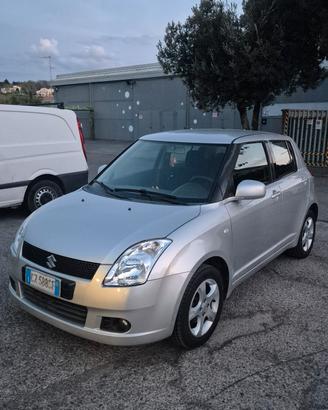 Suzuki Swift 4x4 Neopatentati