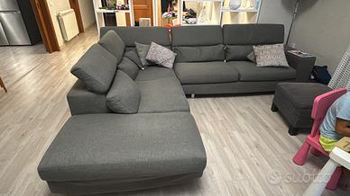 Vendi divano poltrone e sofa