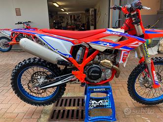 Husqvarna 250 2t Vendita in Moto e scooter