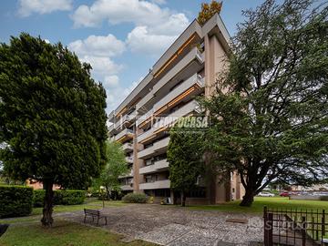 Spazioso 4 locali con ampio box e cantina