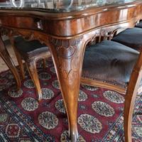 Sala da pranzo di pregio stile "Chippendale"