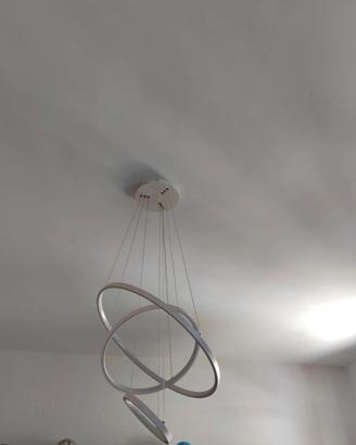 Lampadario a LED
