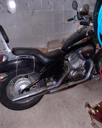 Honda shadow 600